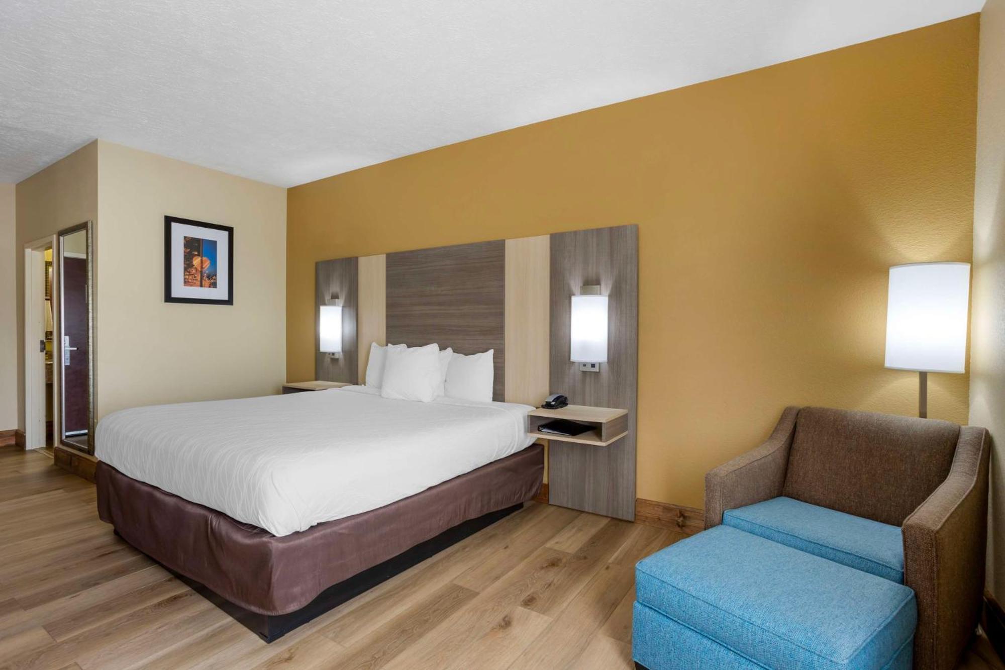 Best Western Plus Springfield Airport Inn Exterior photo