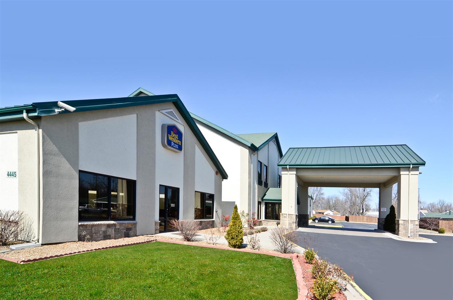 Best Western Plus Springfield Airport Inn Exterior photo
